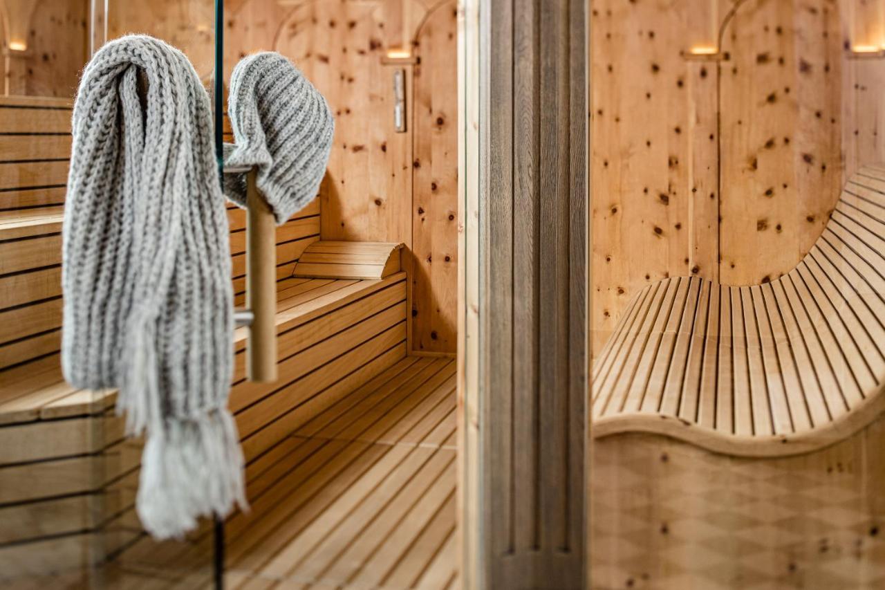 Savoy Dolomites Luxury & Spa Hotel Selva di Val Gardena Ngoại thất bức ảnh