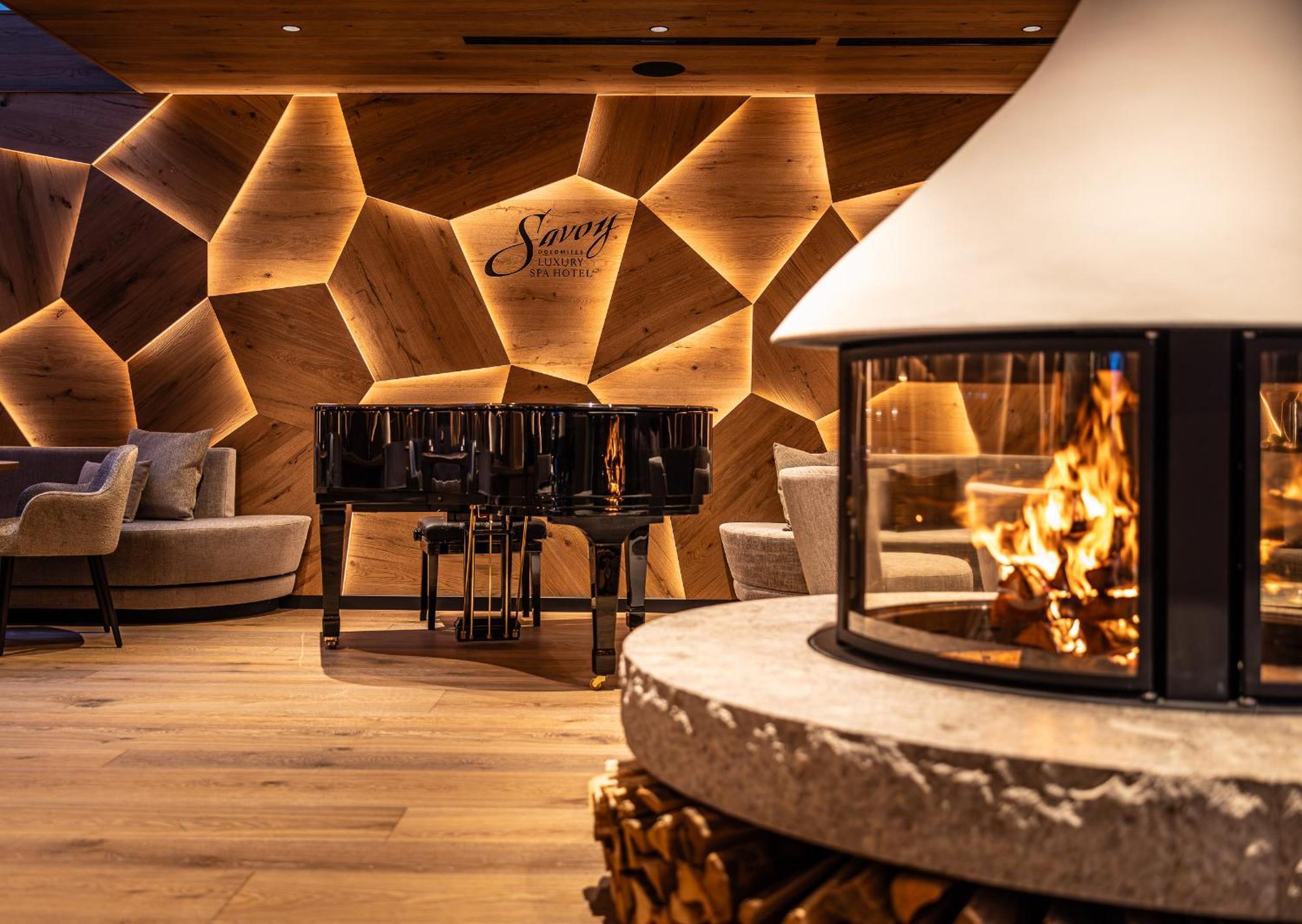 Savoy Dolomites Luxury & Spa Hotel Selva di Val Gardena Ngoại thất bức ảnh