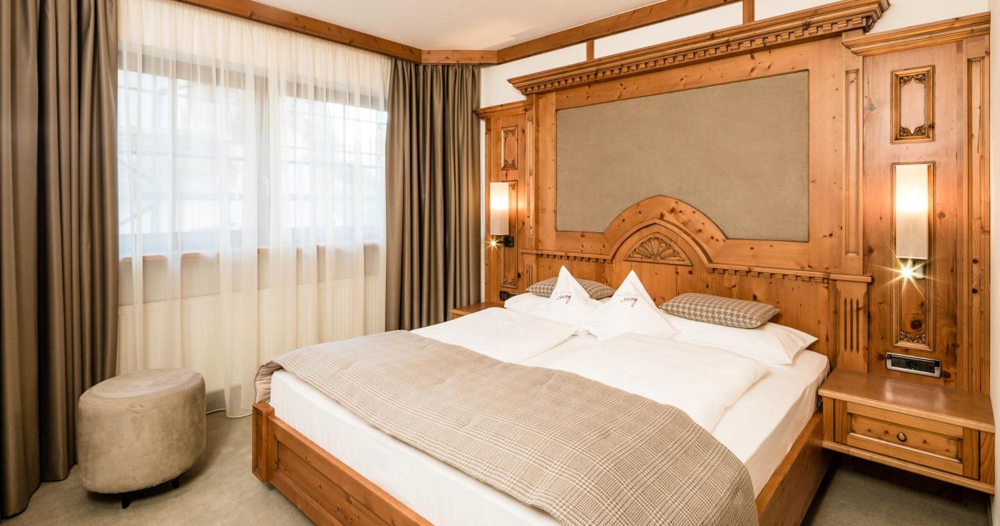 Savoy Dolomites Luxury & Spa Hotel Selva di Val Gardena Ngoại thất bức ảnh